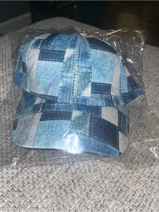 Patchwork Denim Color Cap - Picture 2 of 4
